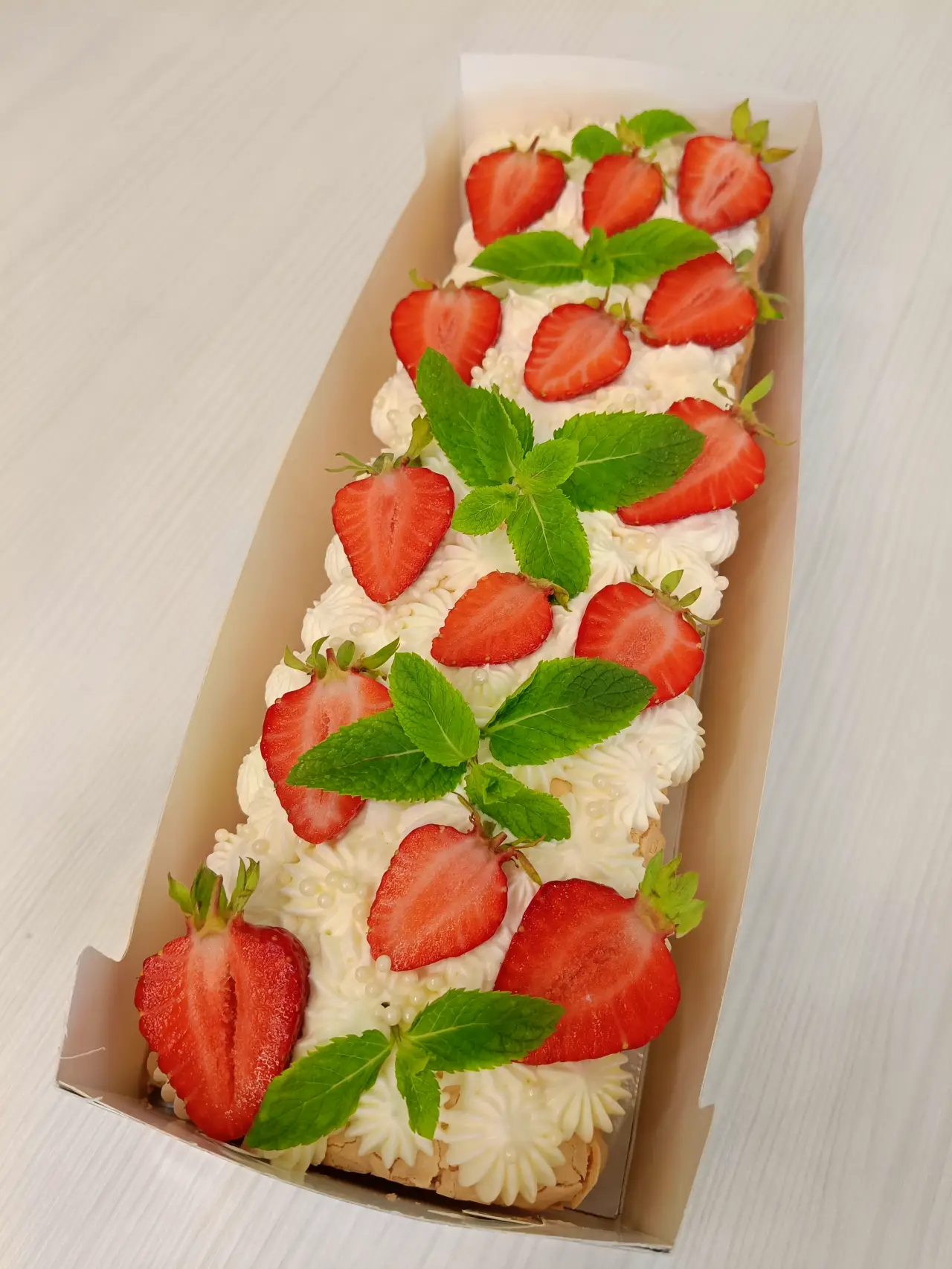 Меренговый рулет